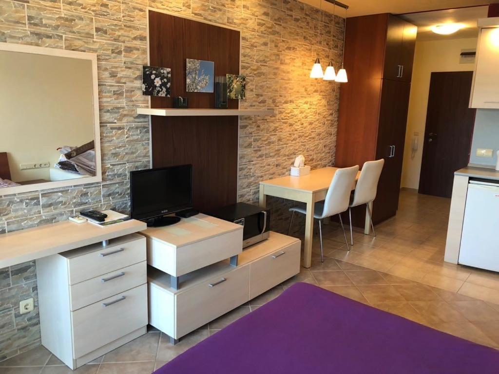 Apartments In Green Life Complex - 1 Bedroom And Studio Созополь Экстерьер фото