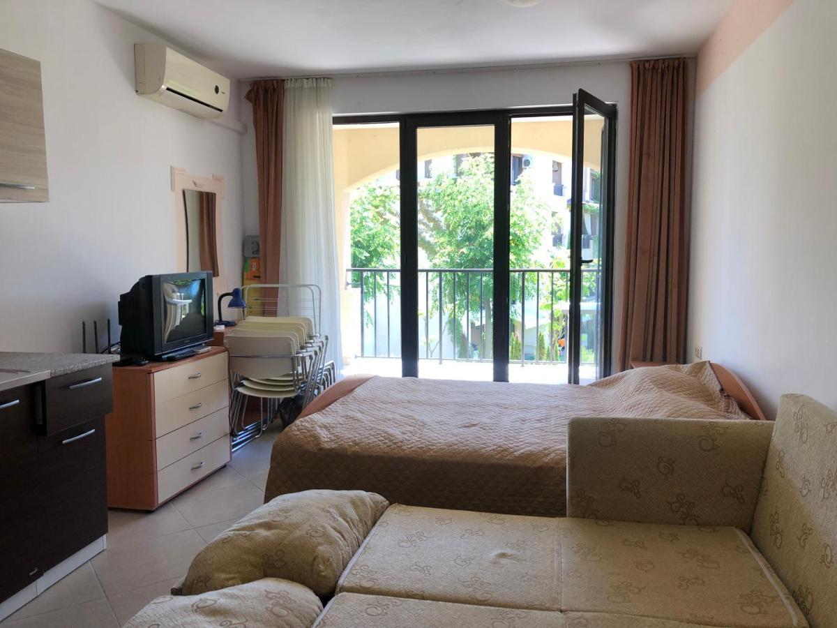 Apartments In Green Life Complex - 1 Bedroom And Studio Созополь Экстерьер фото